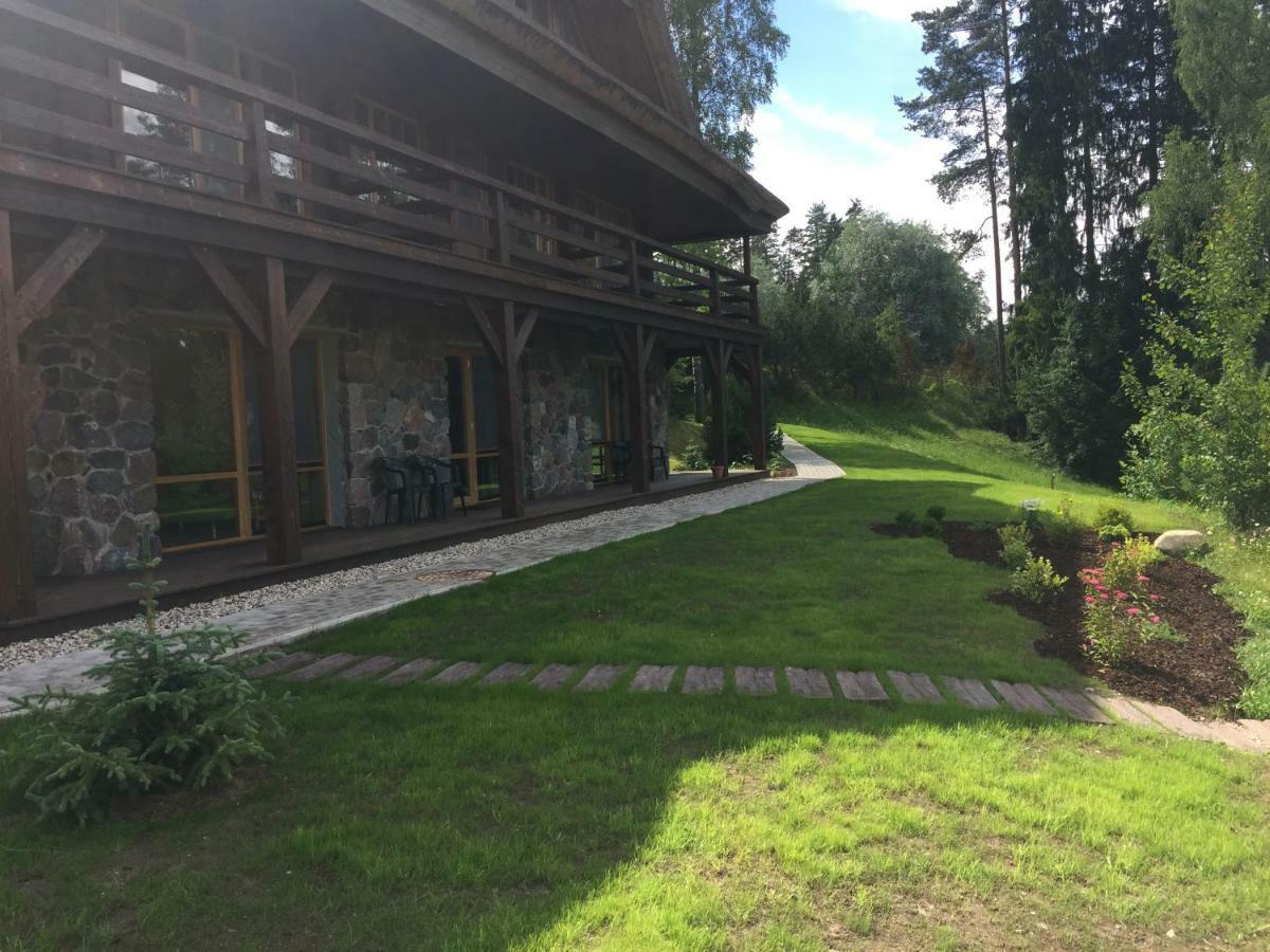 Gasthaus Dzeni Amatciems Exterior foto